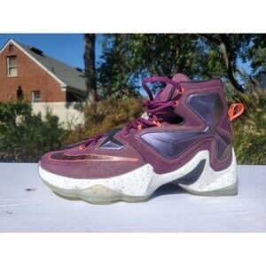 Nike LeBron 13 Mulberry - Sz 9